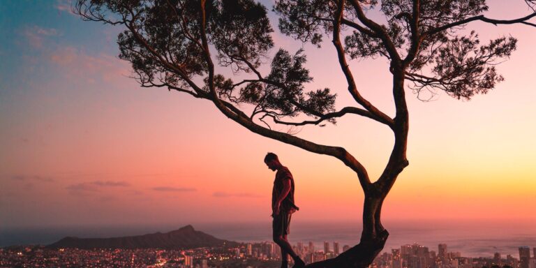 Court Rules Definitively on Confidentiality for SEC Whistleblowers in 2017 6 Man in front of a sunset, representing confidentiality for SEC whistleblowers