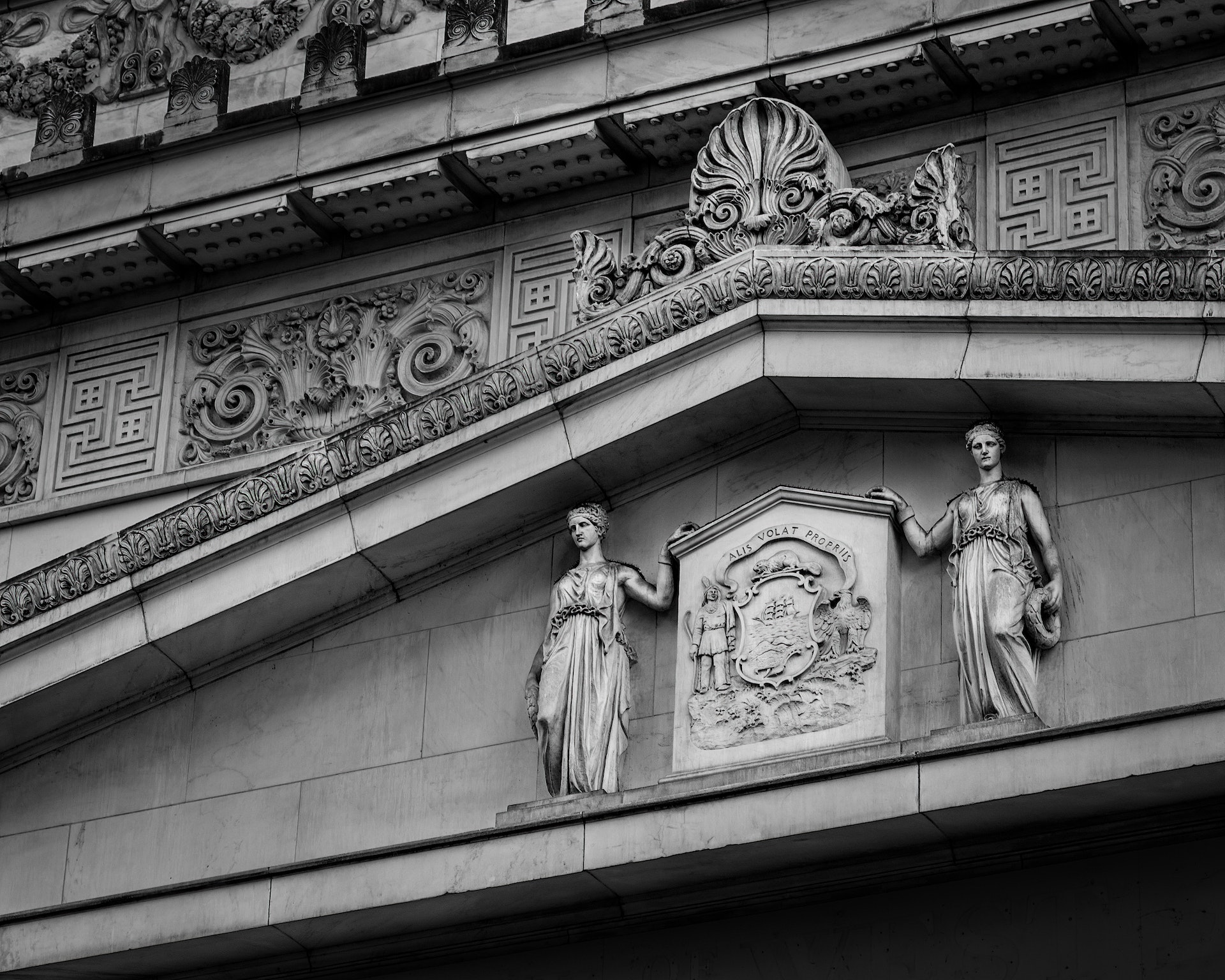 Cornice of old national bank, representing Deutsche Bank and whistleblowers
